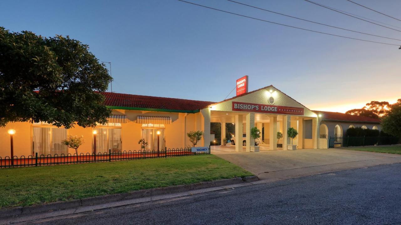 Bishops Lodge Narrandera Buitenkant foto